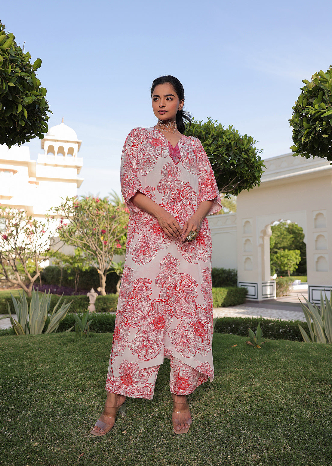 Blossoming Red Burst V Neck Fringe - Kurta Set