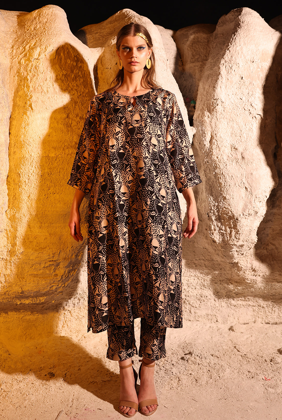 Contra Bobcat - Kurta Set