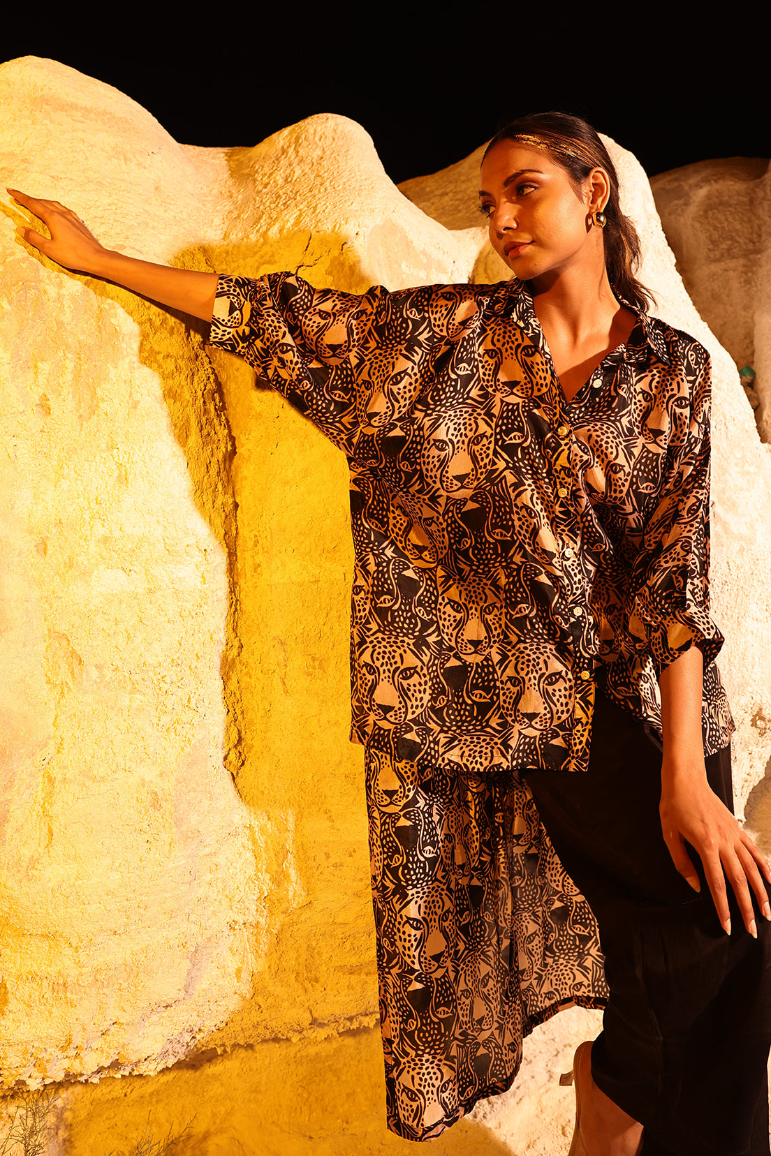 Contra Bobcat High Low - Shirt Set