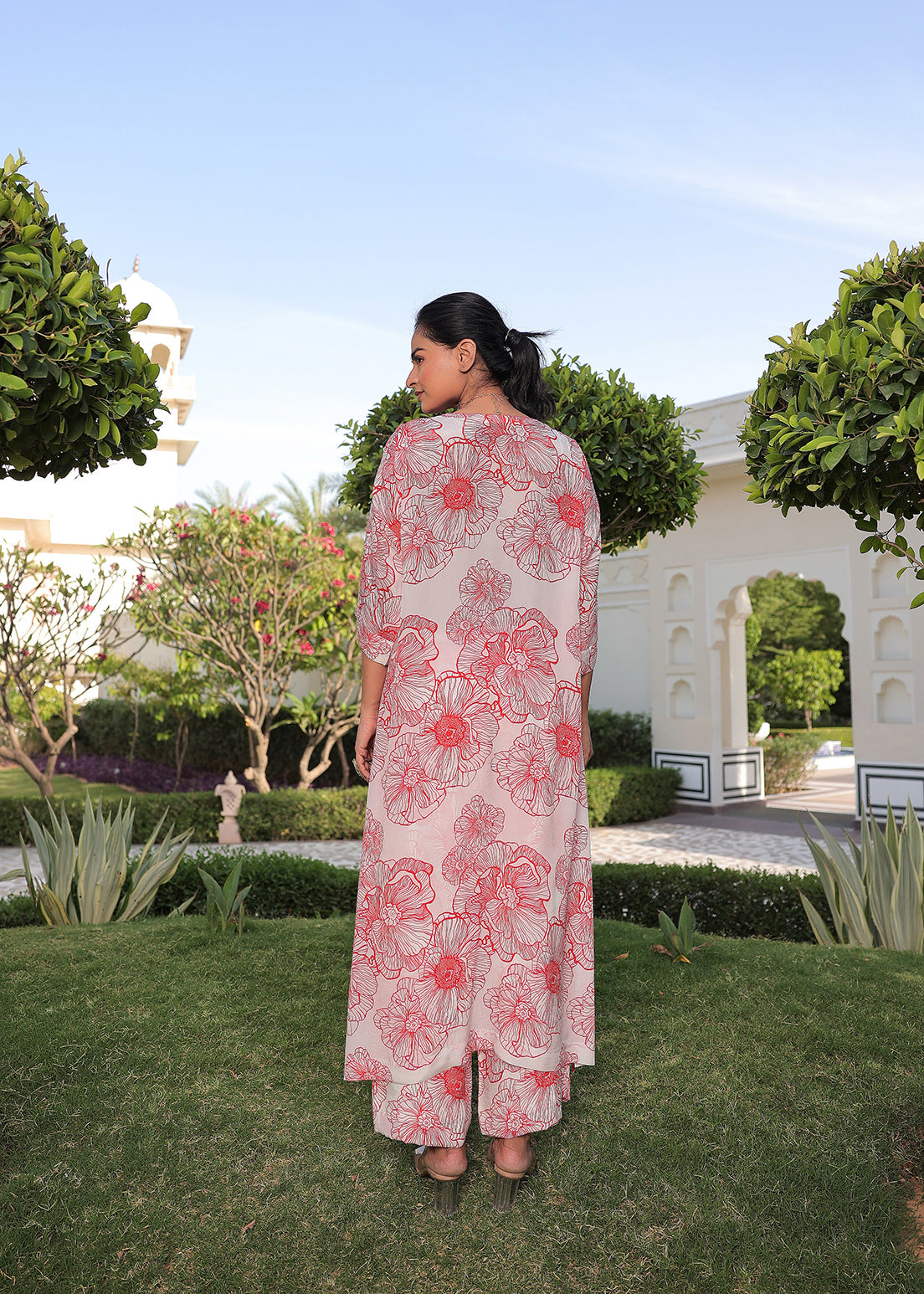 Blossoming Red Burst V Neck Fringe - Kurta Set
