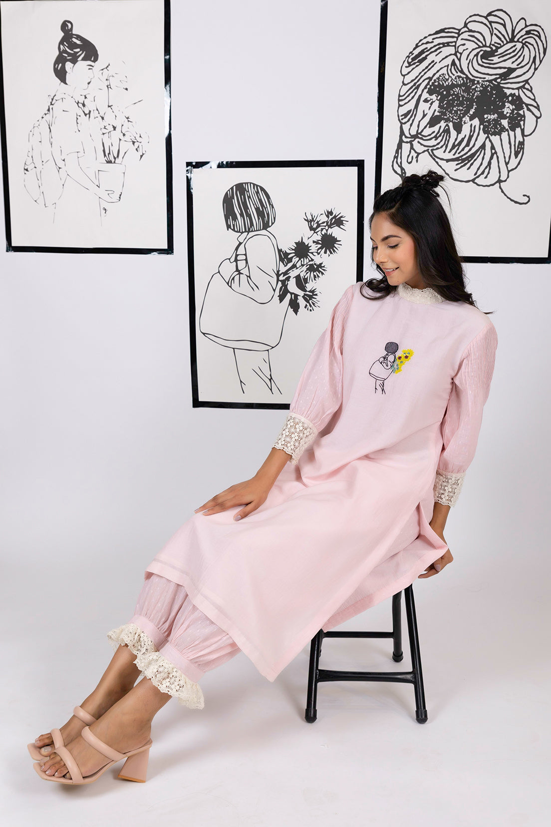 Floral Feather Yoke - Kurta Set