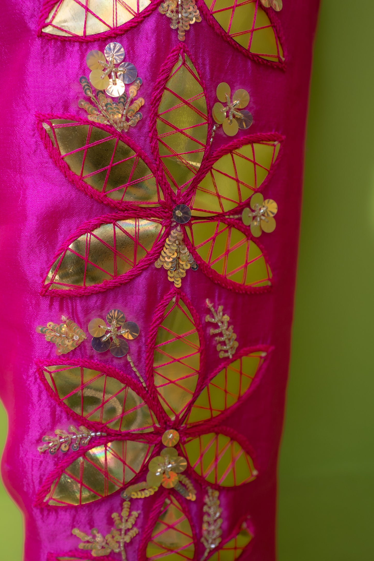 Phulwari Leheriya Tarang Kurta Set