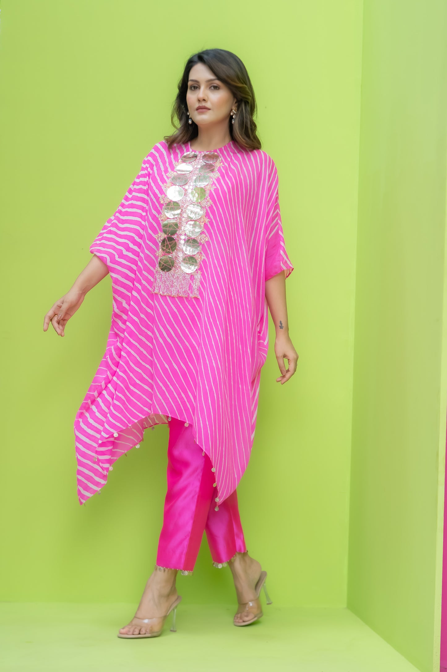 Golden Leher Gulabi - Kurta Set