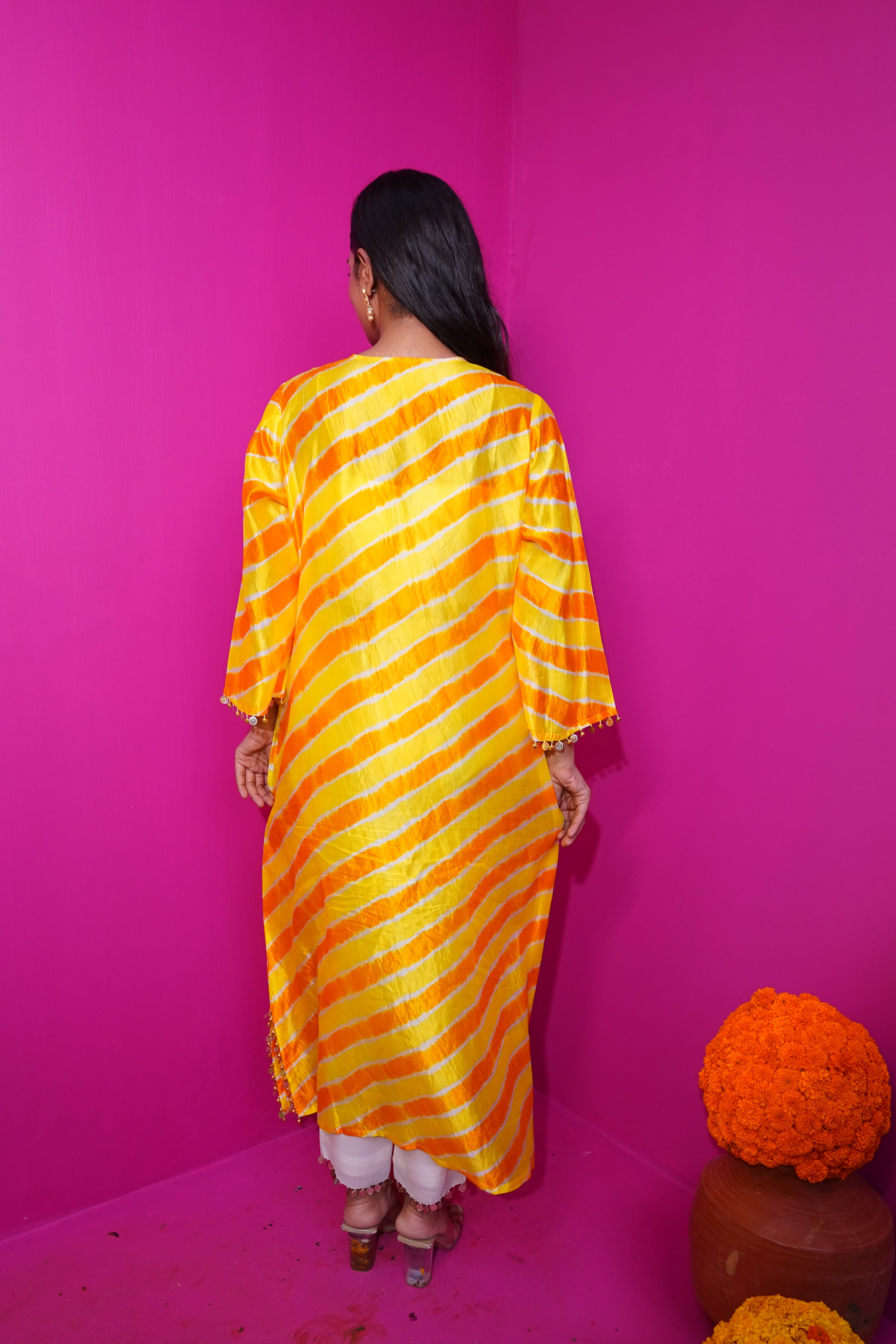 Kesar Amber Bahar Leheriya - Kurta With Pants