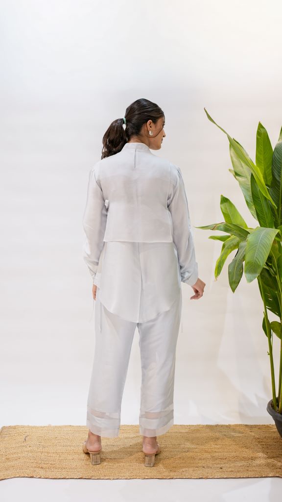 Moti Mrinal Capelet Coord Set