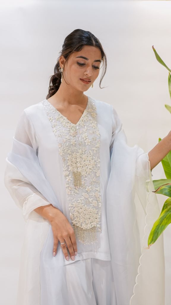Moti Mrinal Short Kurta With Plazzo