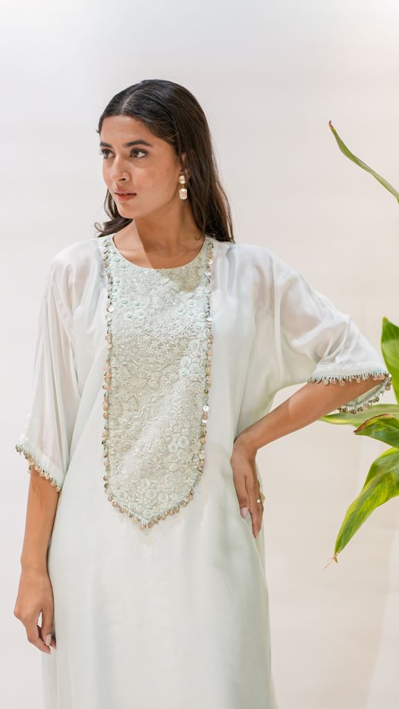 Kaliyarn Firozi Kaftan w/d Slip And Pant