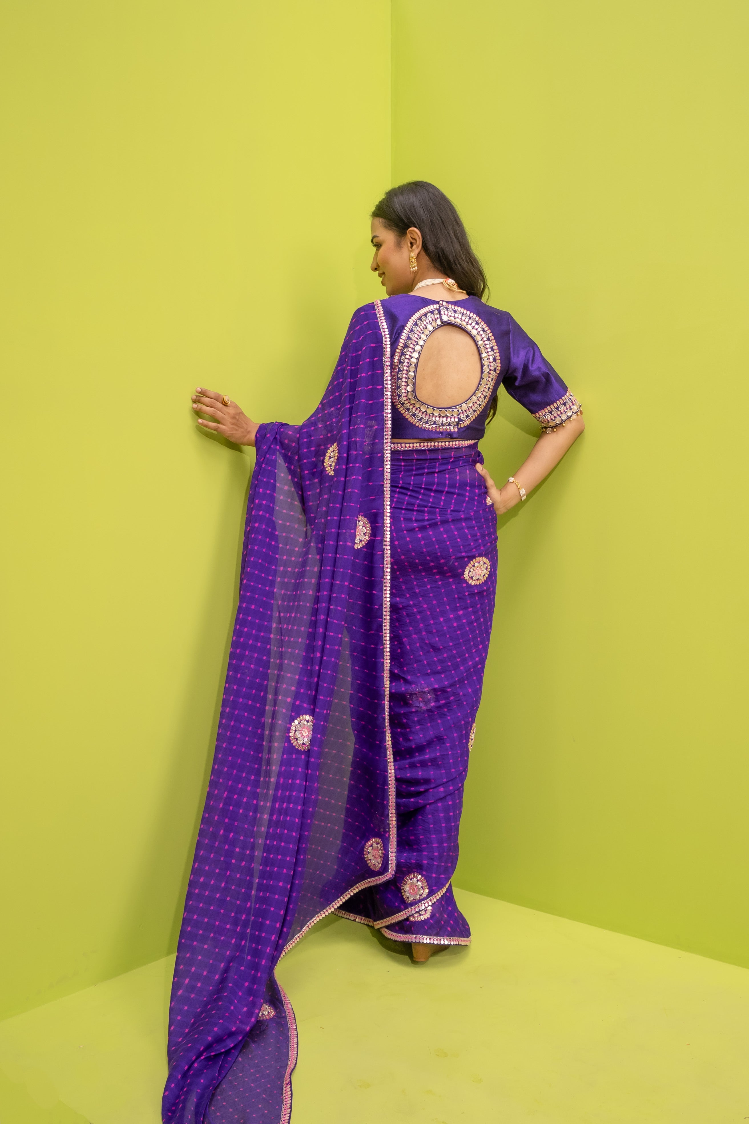 Jamuni Mothra Laddoo - Saree