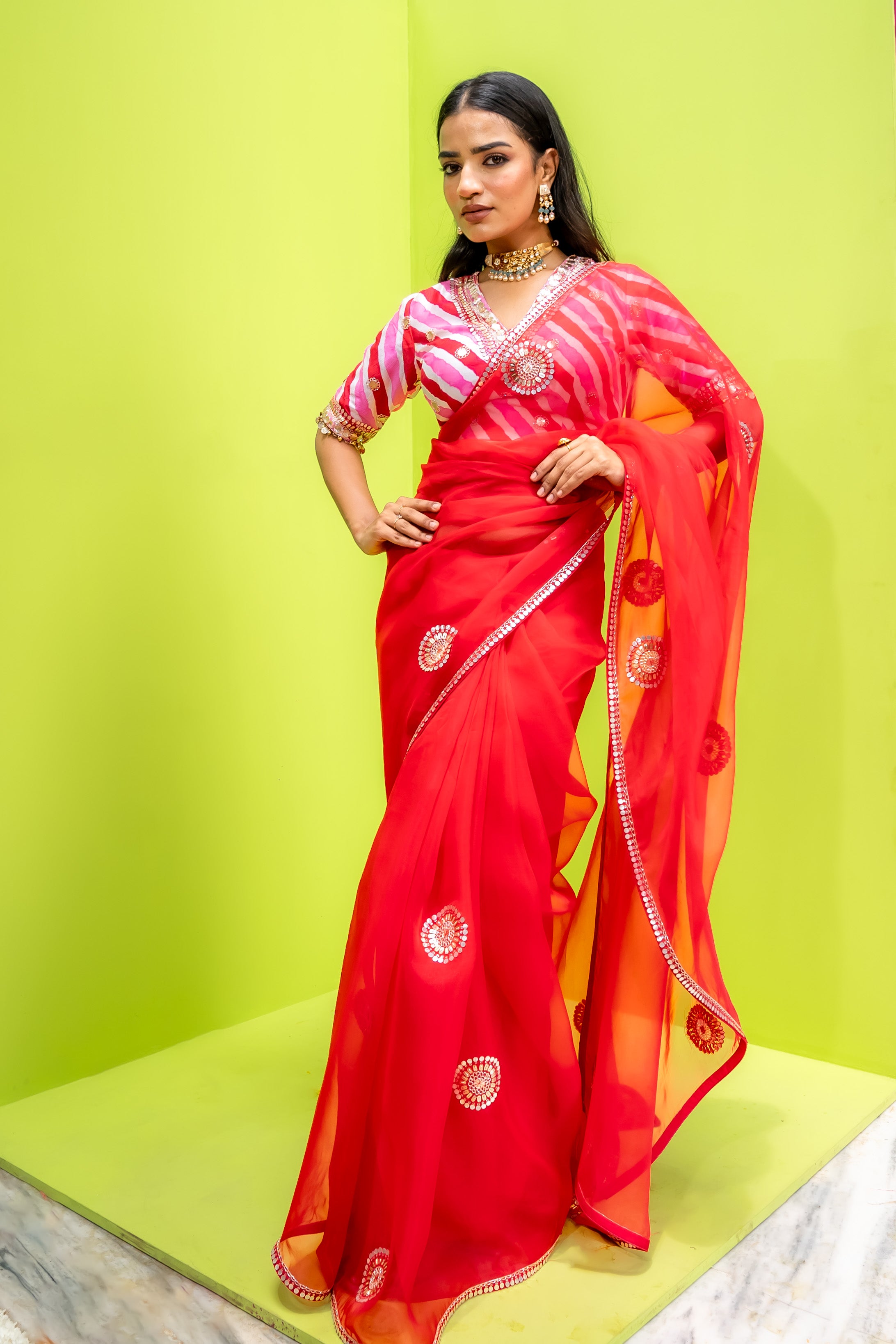 Gulal Leheriya Blouse With Laddoo - Saree