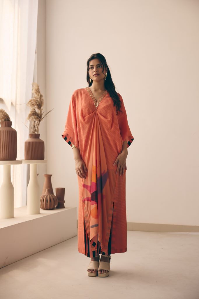 Coral Petal Knot Kurta With Pant