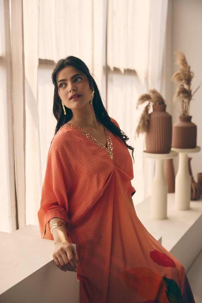 Coral Petal Knot Kurta With Pant