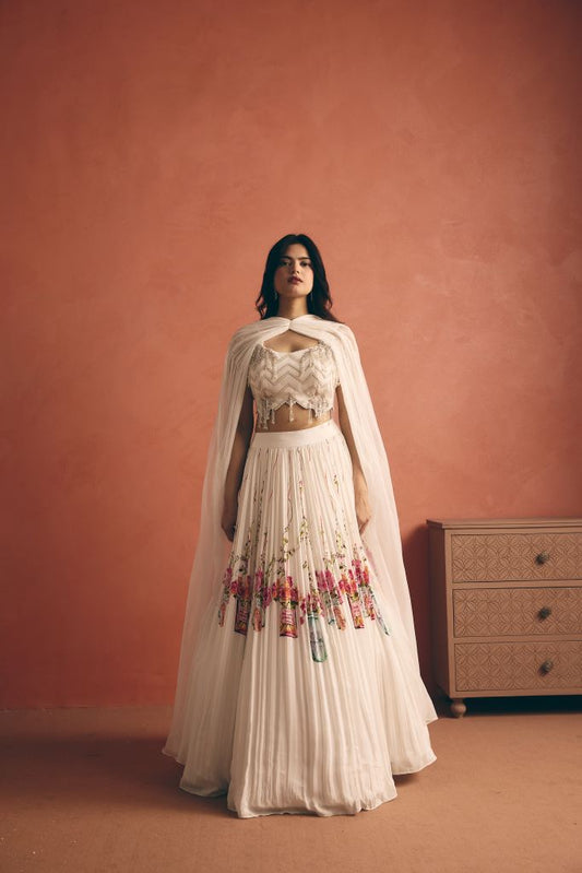 Jar Plant Speg With Gather Skirt And Cape