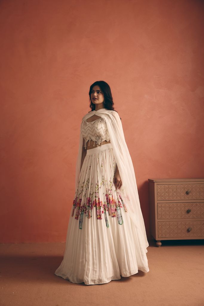 Jar Plant Speg With Gather Lehenga And Cape