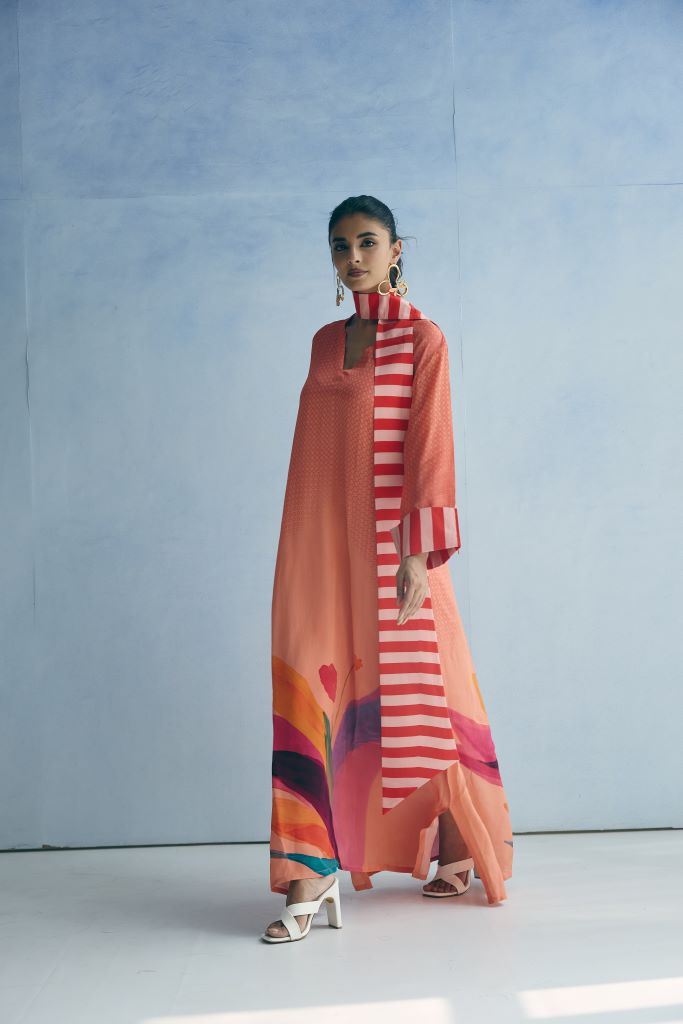 Coral Petal Kaftan W/D Slip & Scarf