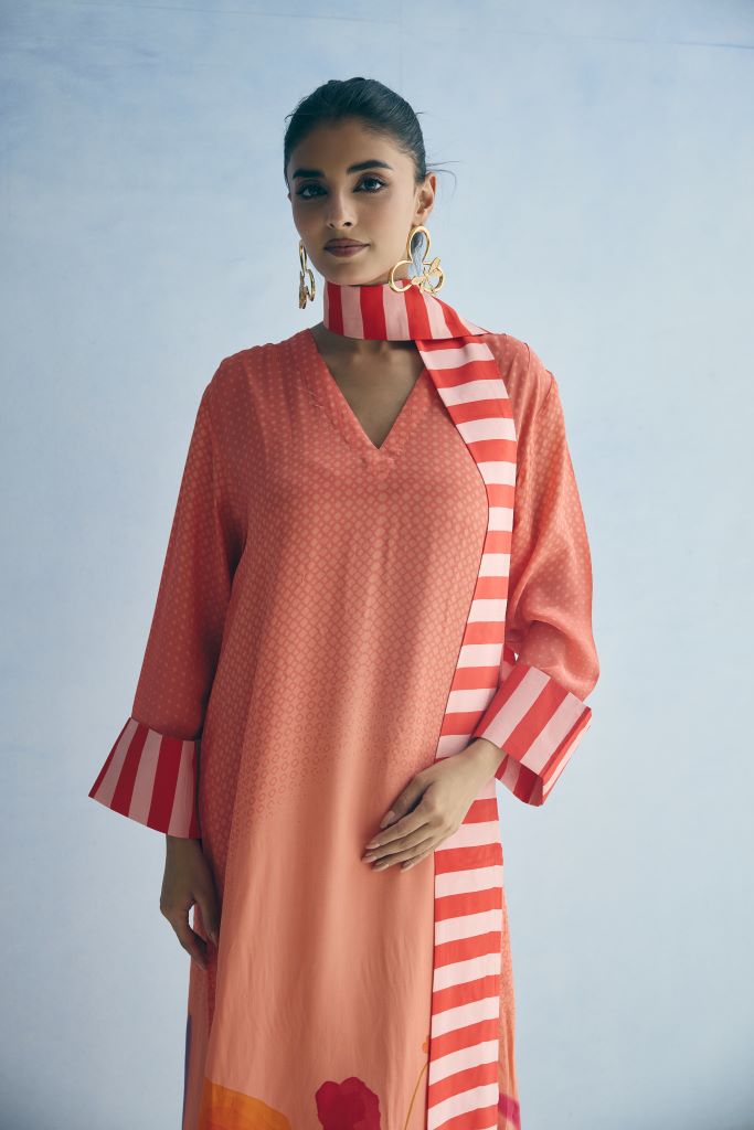 Coral Petal Kaftan W/D Slip & Scarf